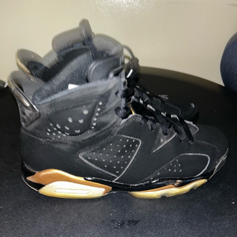 Jordan 6 no boxes